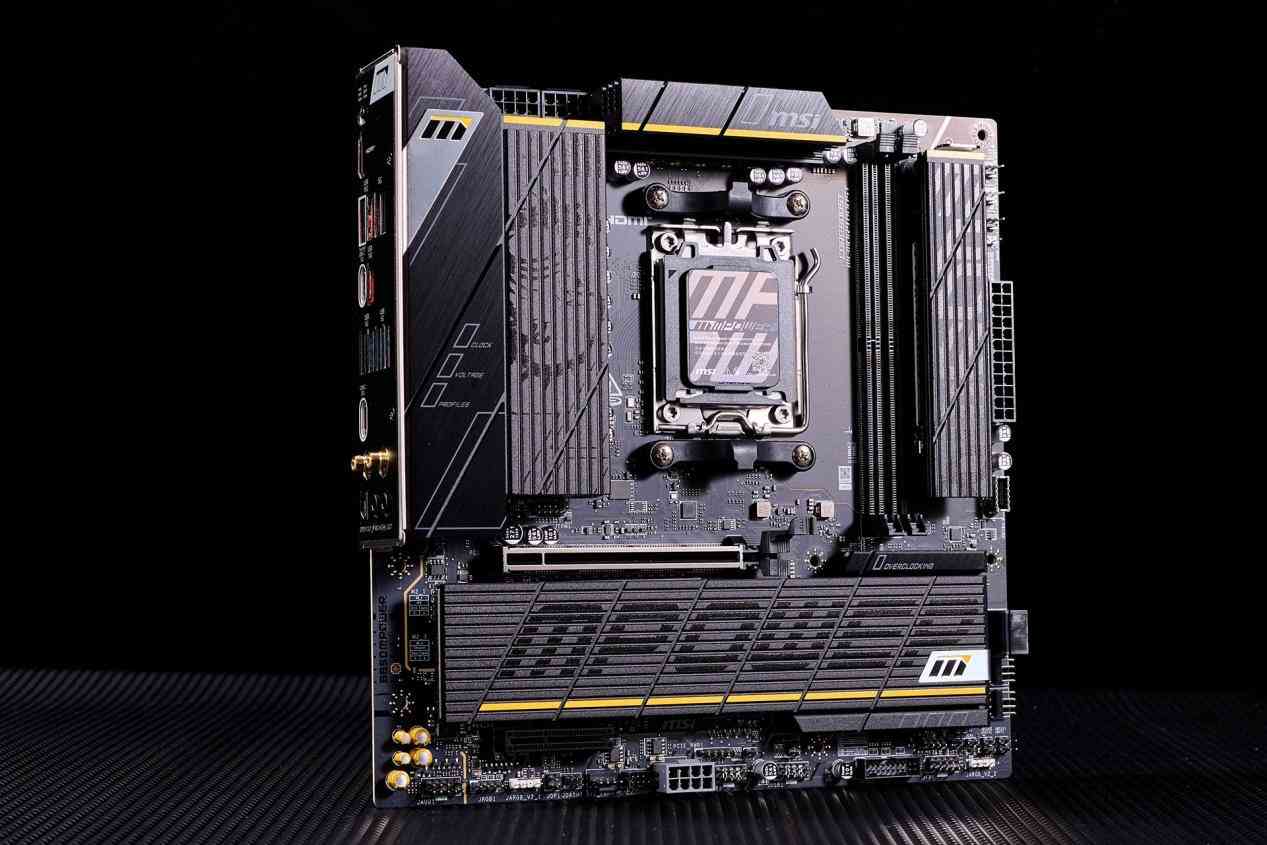 微星B850MPOWER主板深度评测：MPOWER系列的超频传奇延续，千元级性能炸裂之选