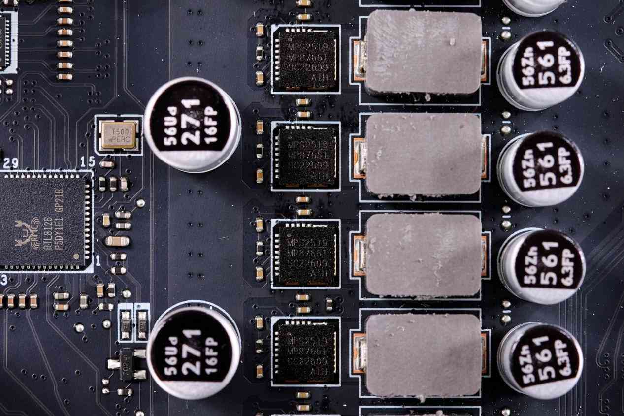 微星B850MPOWER主板深度评测：MPOWER系列的超频传奇延续，千元级性能炸裂之选