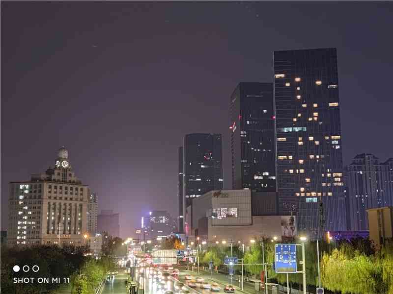 小米手机怎么样 首款骁龙888手机咋样？小米11深度评测：无遗憾的顶级水桶机