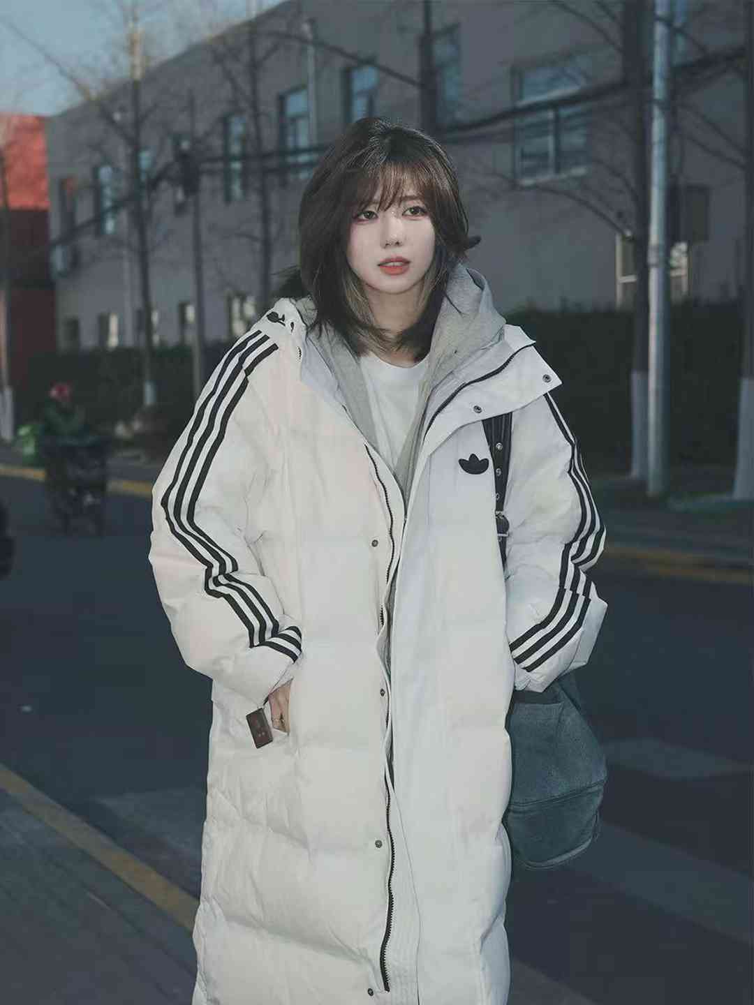 雪中飞羽绒服质量怎么样 羽绒服，我把阿迪达斯换成“雪中飞”后，有些话不吐为快，太真实