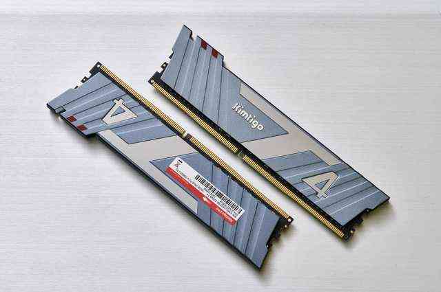 金泰克内存条怎么样 金泰克速虎T4内存评测—真正的“铝”装大佬，直上4000没压力