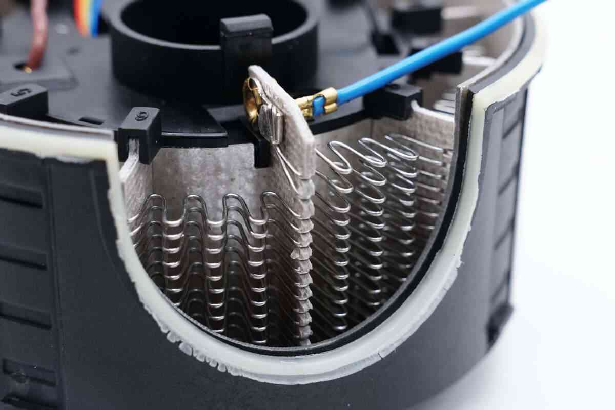 飞科高速吹风机深度评测：200元档无刷电机神器值不值得入手？