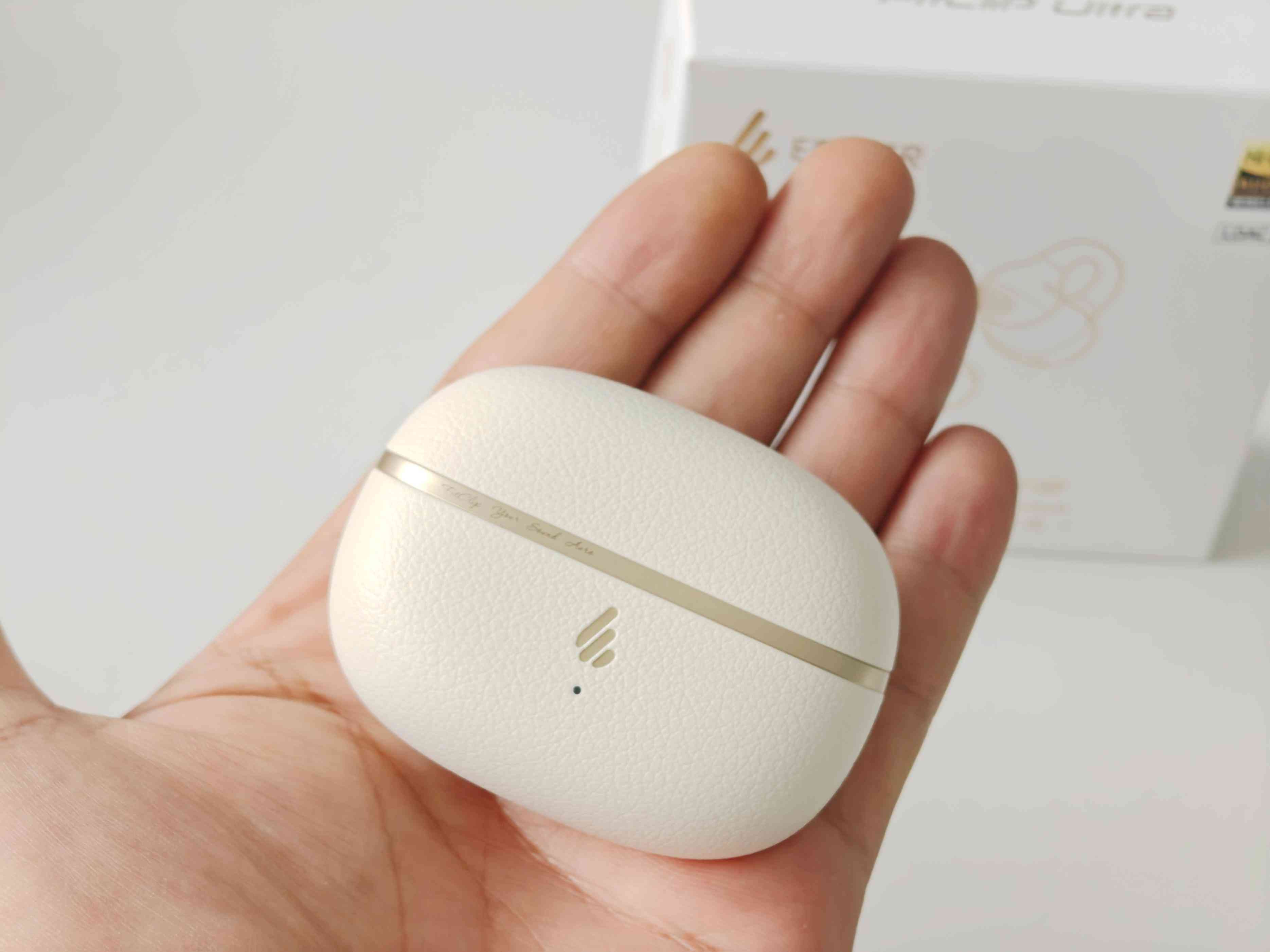 漫步者FitClip Ultra耳夹式蓝牙耳机深度评测:无感佩戴与旗舰音质的完美融合 漫步者FitClip Ultra耳夹式蓝牙耳机深度评测:无感佩戴与旗舰音质的完美融合