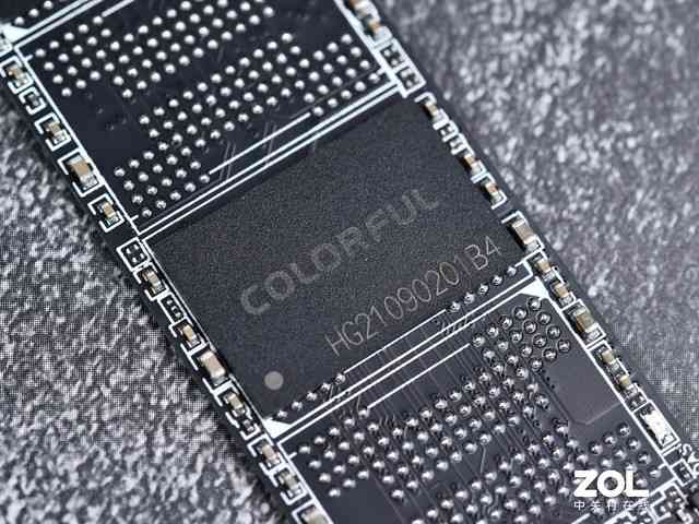 七彩虹固态硬盘怎么样 七彩虹CN600战戟固态硬盘评测：国产入门新选择