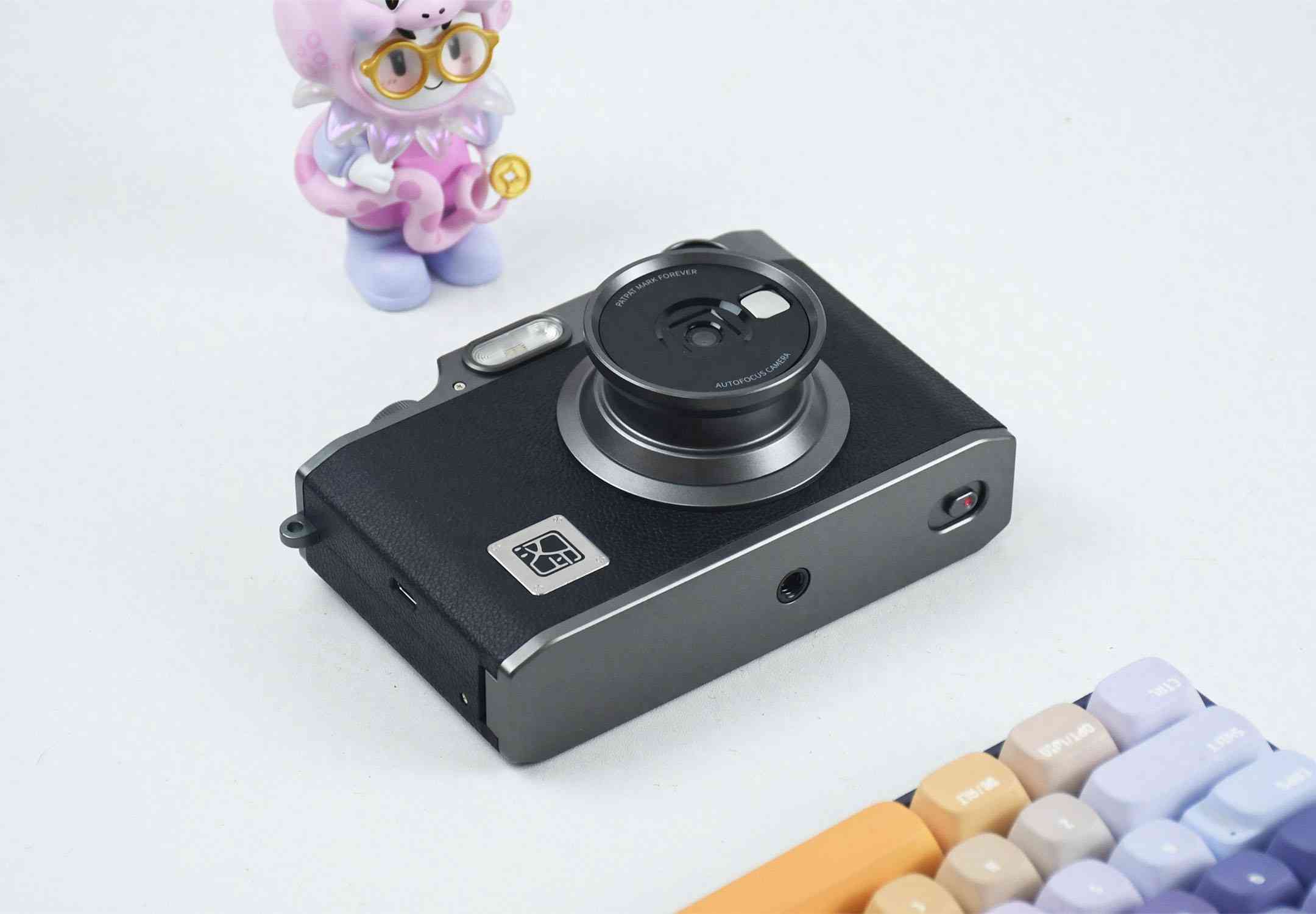 汉印打印机怎么样 不用墨水也能打印？采用“复古外观”的照片打印机：汉印Z3评测