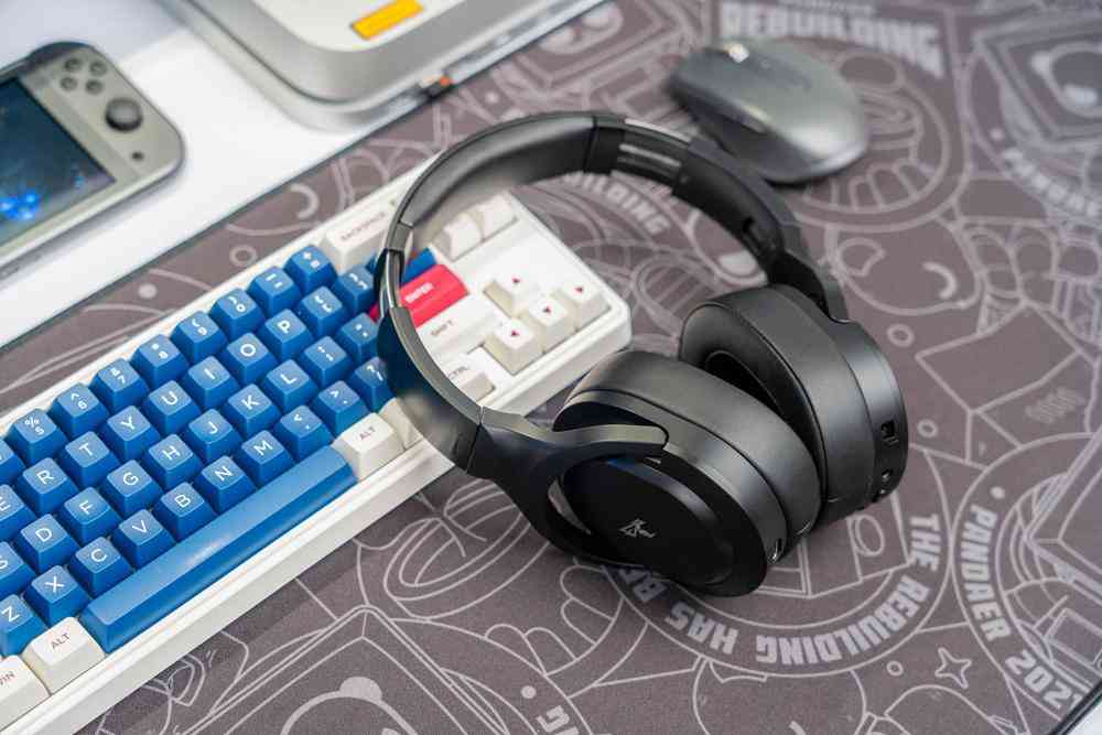 腹灵键盘怎么样 机械键盘的天花板之作，腹灵CMK68-SAM机械之心键盘体验