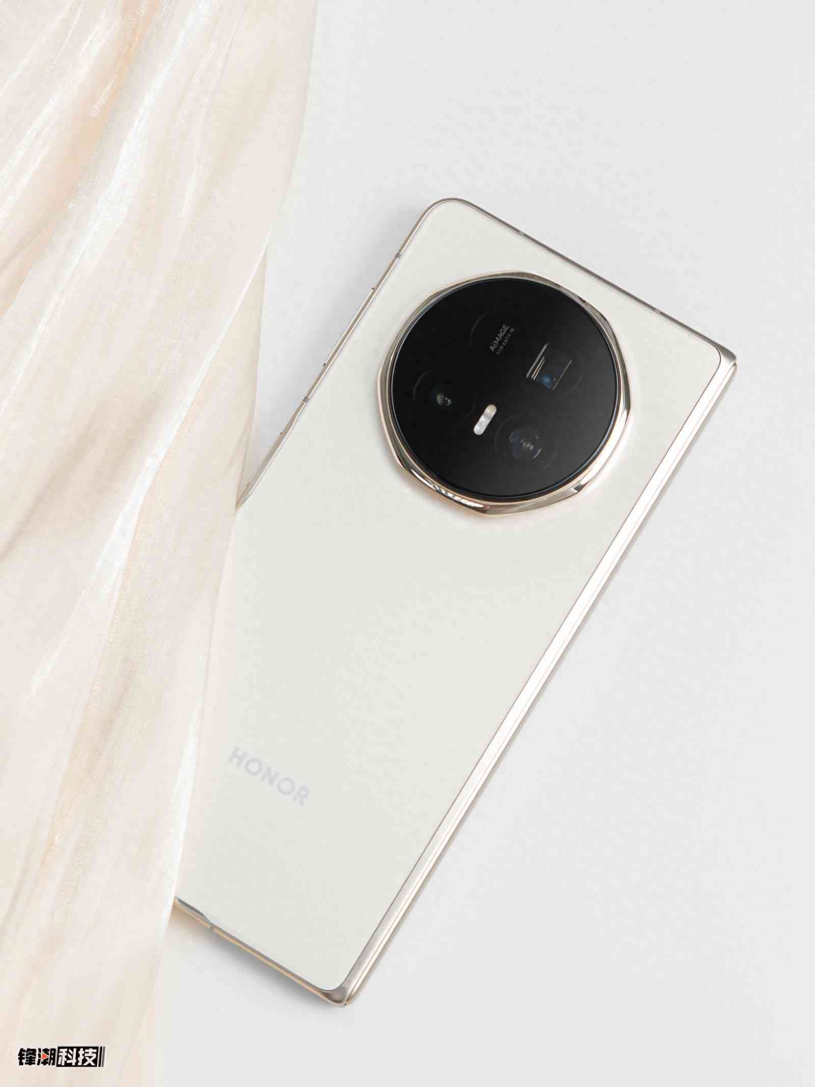 荣耀系统怎么样 荣耀Magic V5系统评测：AI技术集大成之作，比想象更强大