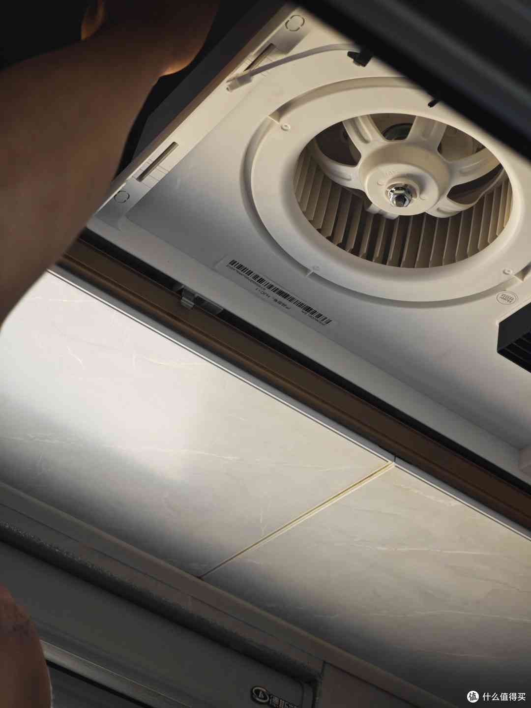 海尔浴霸真实评测：换新全记录与选购避坑指南