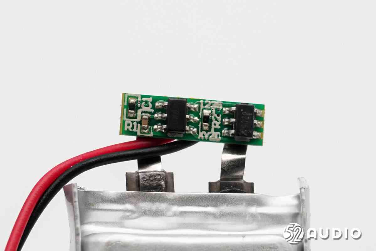 纽曼LY50 AI翻译耳机深度拆解：139种语言同传黑科技揭秘