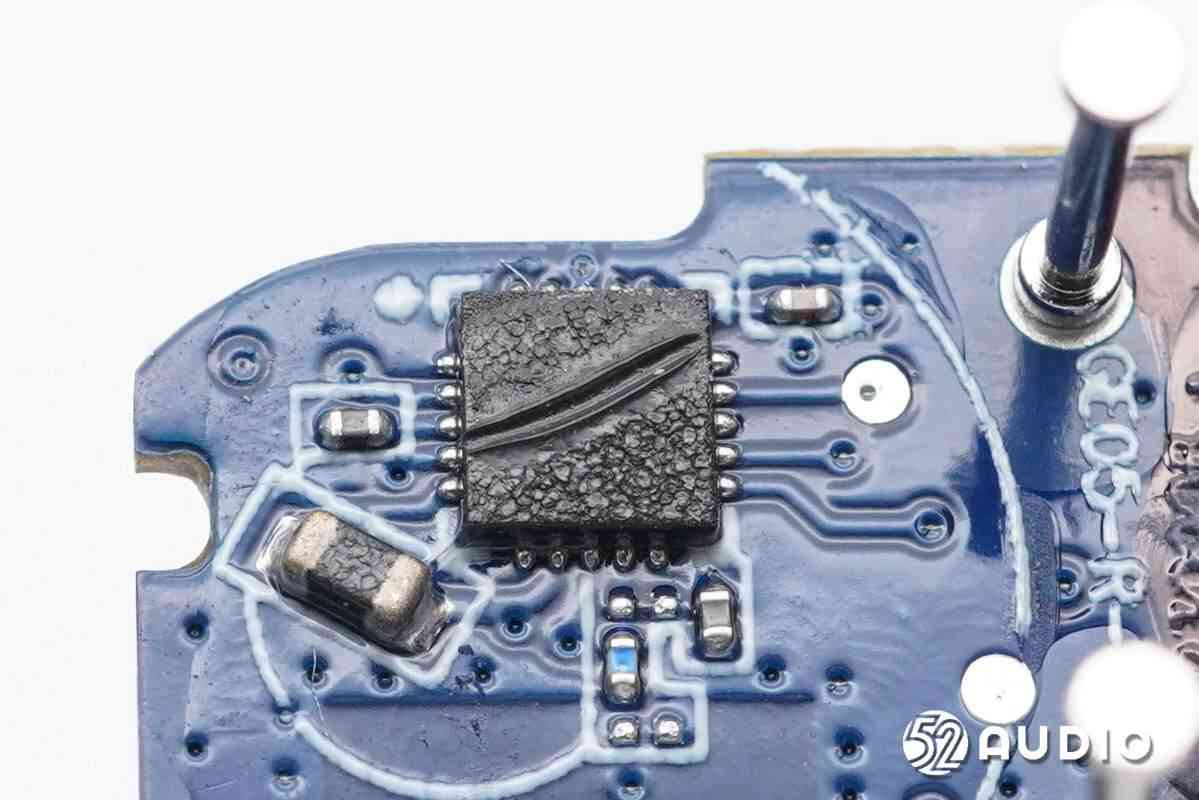 纽曼LY50 AI翻译耳机深度拆解：139种语言同传黑科技揭秘