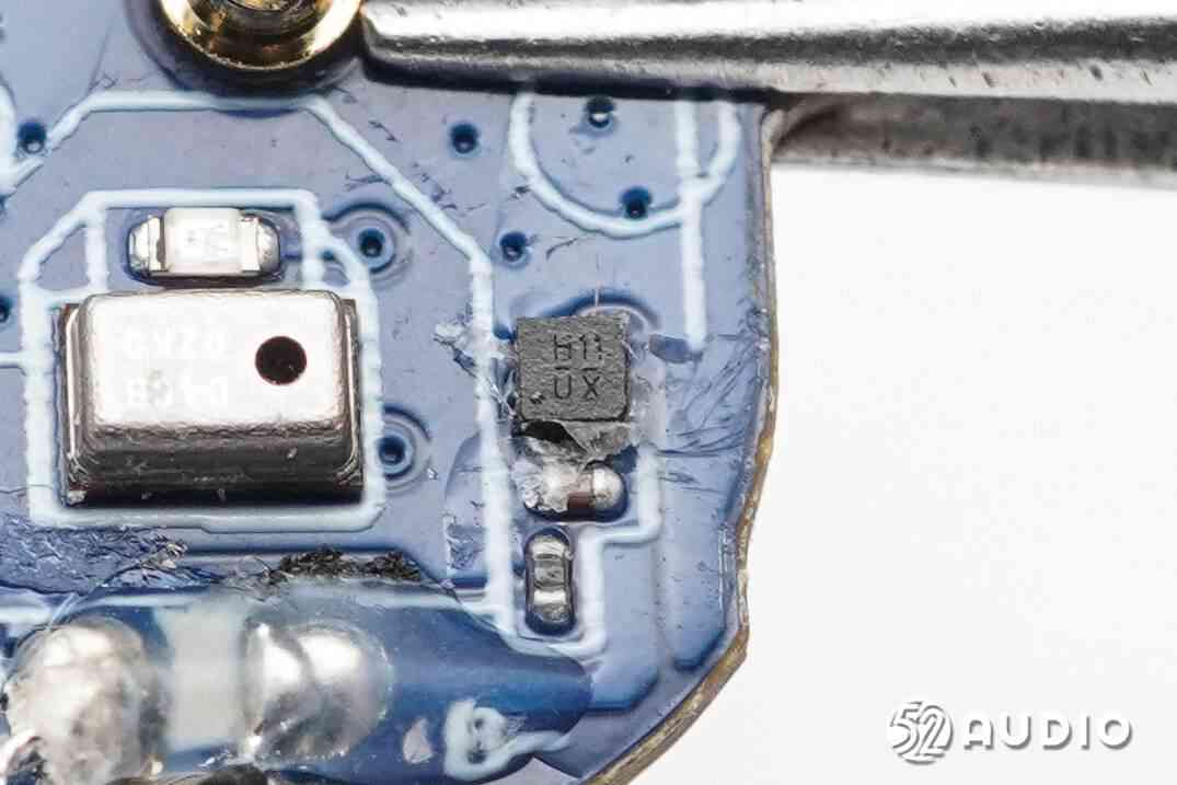 纽曼LY50 AI翻译耳机深度拆解：139种语言同传黑科技揭秘