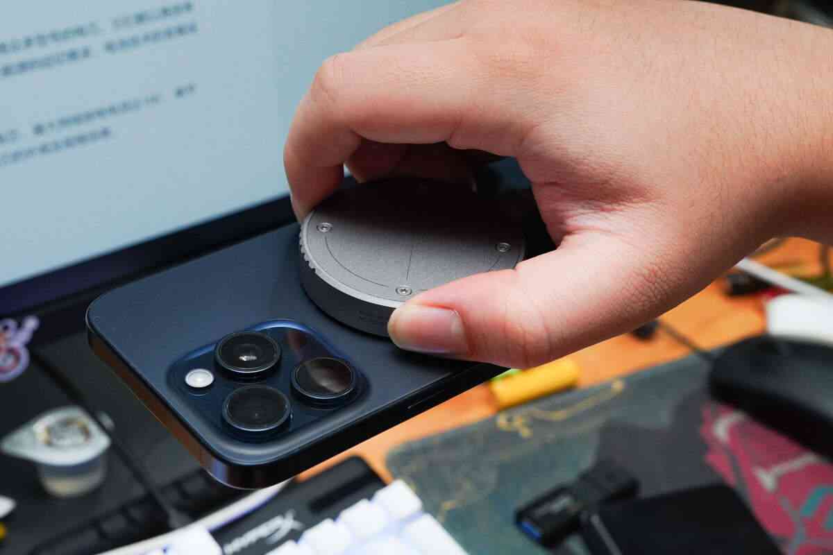 海备思怎么样 MagSafe加持，随行拍摄存储更便捷，海备思 M2磁吸硬盘盒评测