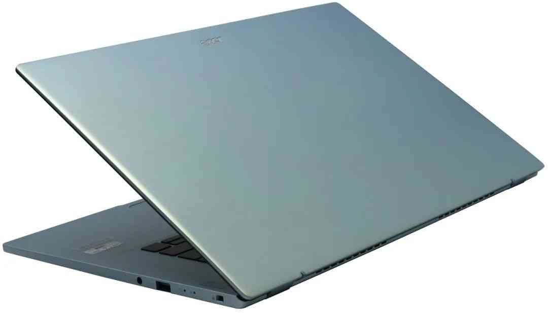 宏碁笔记本电脑怎么样 119kg真·16英寸大屏超轻薄：宏碁传奇Edge优缺点全揭示