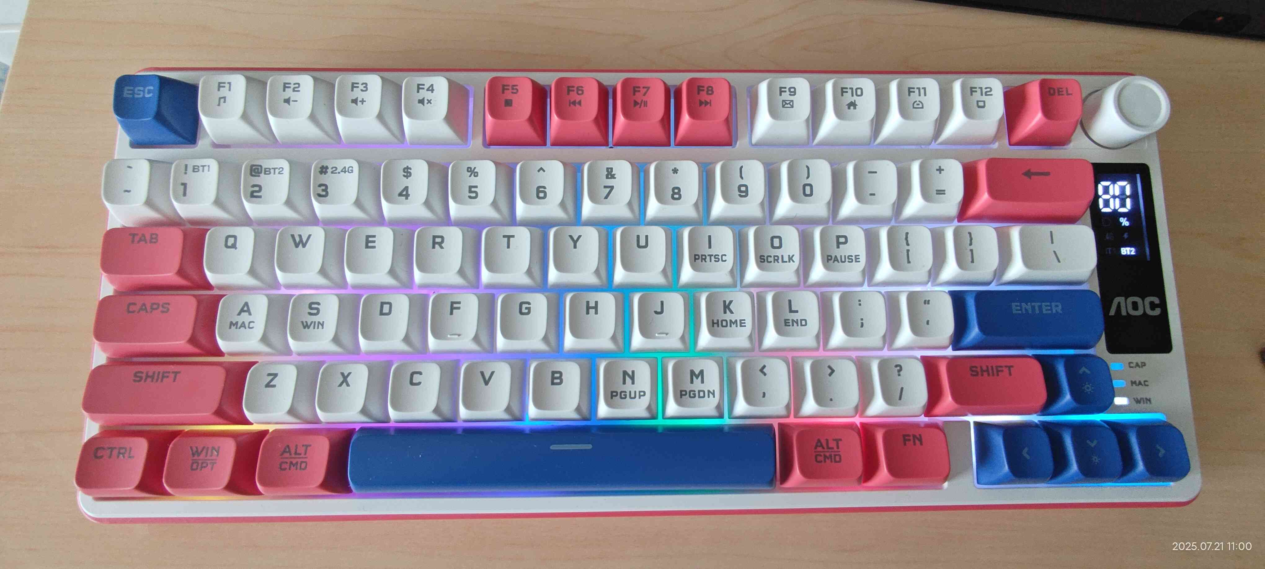 AOC键盘综合评测：多设备连接小键盘体验