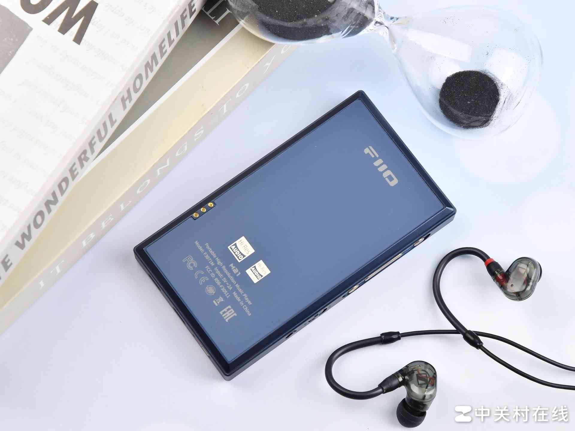 飞傲播放器怎么样 轻量化的“重量级”选手，飞傲M21便携无损播放器深度体验